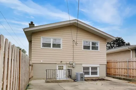 3 West White Oak Street Arlington Heights IL 60005