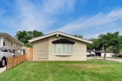 3 West White Oak Street Arlington Heights IL 60005
