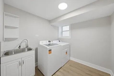 5750 South Oak Park Avenue Chicago IL 60638