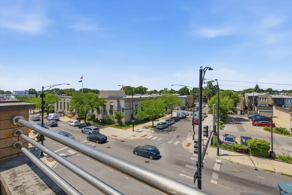 3801 North Kedzie Avenue Chicago IL 60618