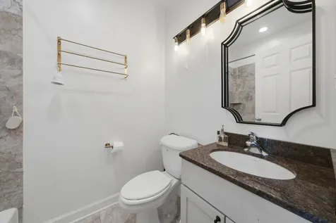 3801 North Kedzie Avenue Chicago IL 60618