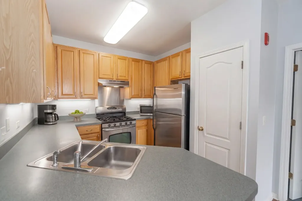 1299 West Lake Street Addison IL 60101