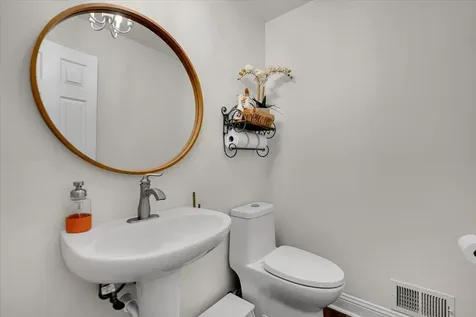 230 English Lane Winthrop Harbor IL 60096