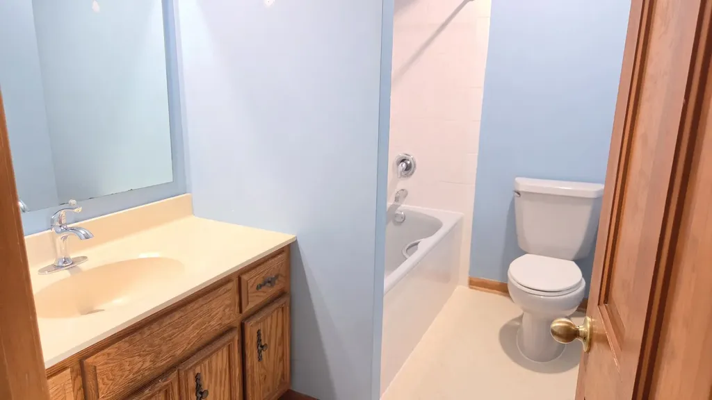 1858 Princeton Circle Naperville IL 60565