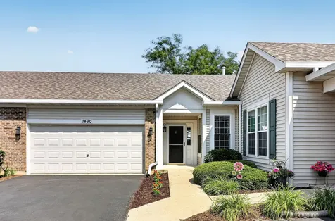 1490 West Ludington Circle Romeoville IL 60446