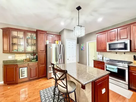 37061 North Bonnie Brae Road Lake Villa IL 60046
