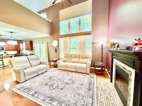 37061 North Bonnie Brae Road Lake Villa IL 60046