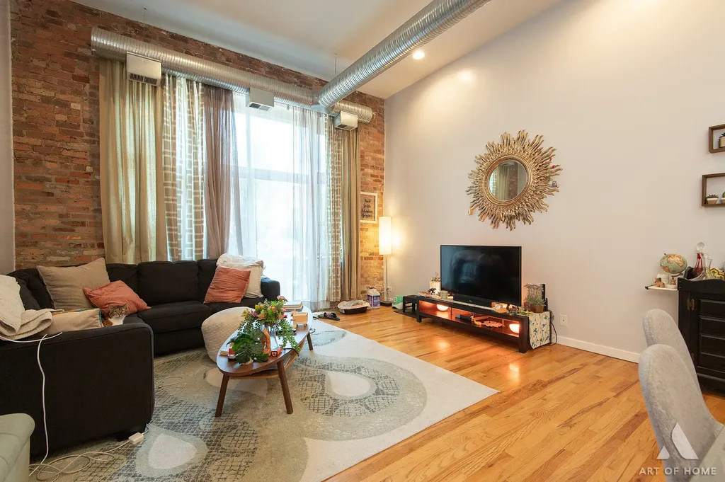 1844 South Michigan Avenue Chicago IL 60616