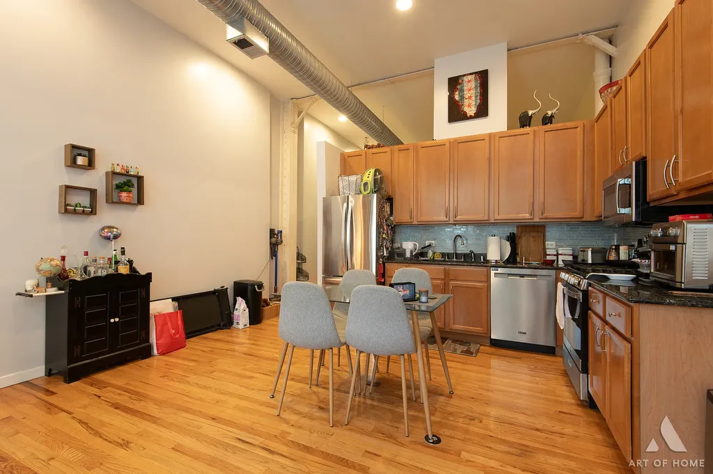 1844 South Michigan Avenue Chicago IL 60616