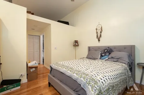 1844 South Michigan Avenue Chicago IL 60616