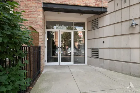 1844 South Michigan Avenue Chicago IL 60616