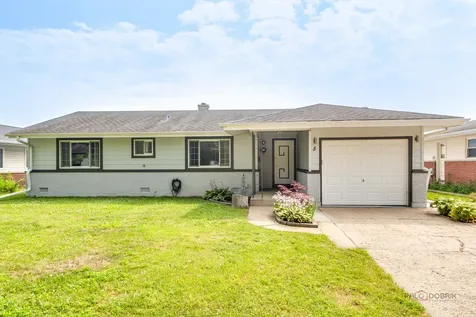 5 Wildwood Road Elk Grove Village IL 60007