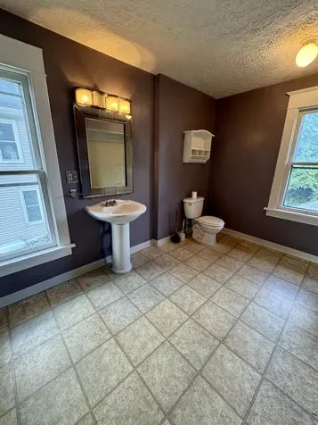 902 44TH Street Rock Island IL 61201
