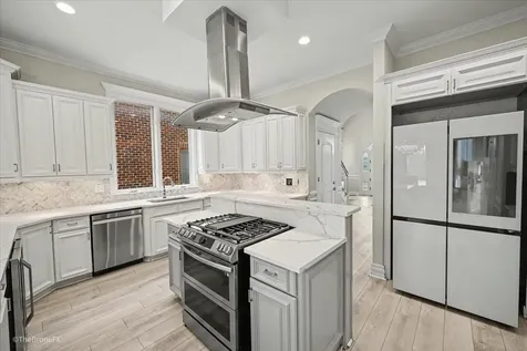 7381 South Madison Street Burr Ridge IL 60527