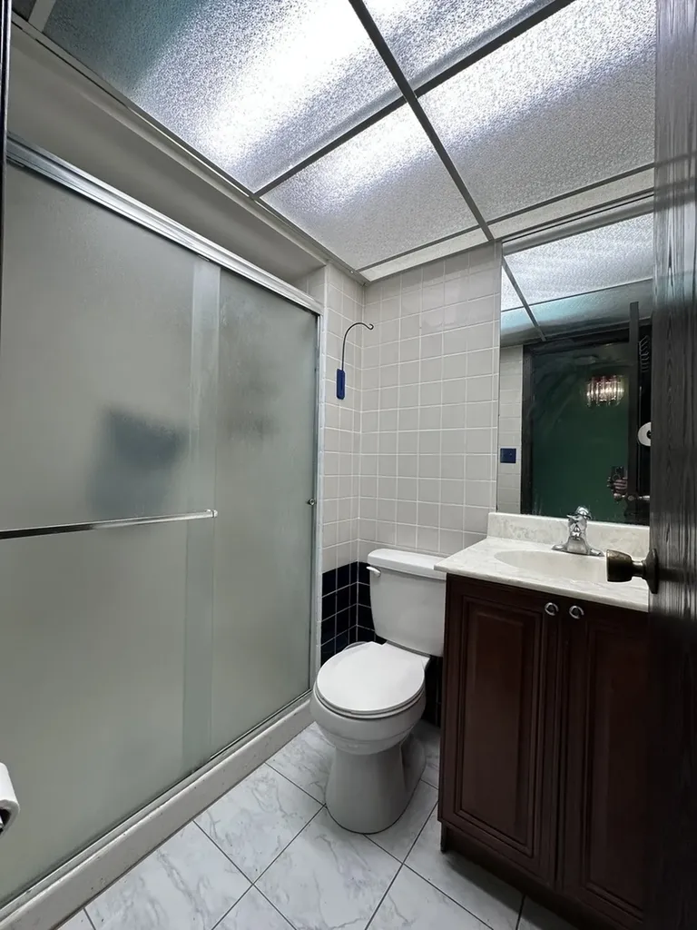5408 Chateau Drive Rolling Meadows IL 60008