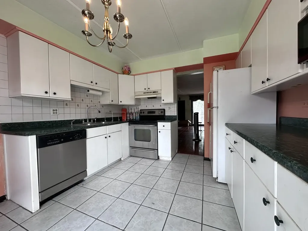 5408 Chateau Drive Rolling Meadows IL 60008