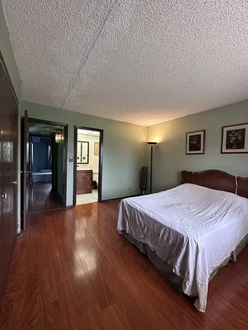 5408 Chateau Drive Rolling Meadows IL 60008