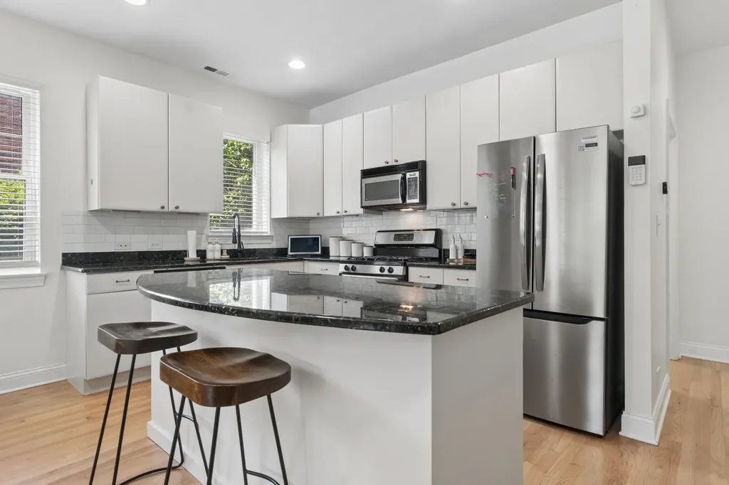 2134 North Natchez Avenue Chicago IL 60707