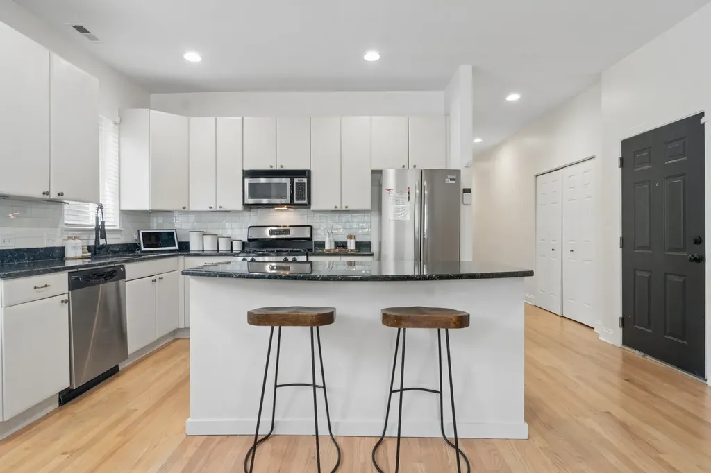 2134 North Natchez Avenue Chicago IL 60707