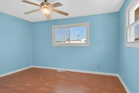 17044 Burnham Avenue Lansing IL 60438