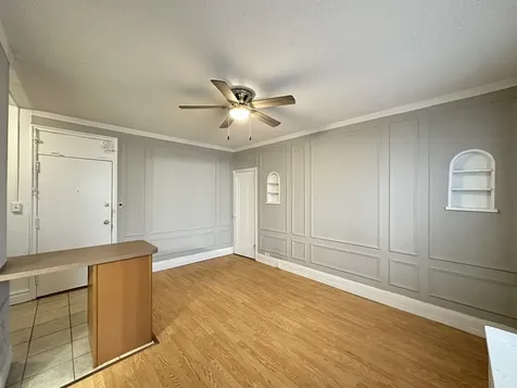 434 West Wellington Avenue Chicago IL 60657