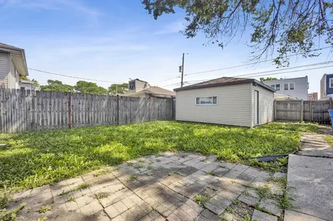 1743 North Moody Avenue Chicago IL 60639