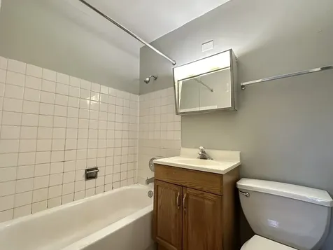 4547 North Dover Street Chicago IL 60640
