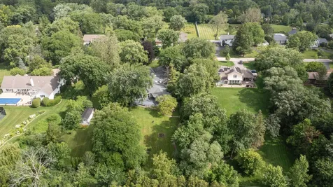 1161 Winwood Drive Lake Forest IL 60045
