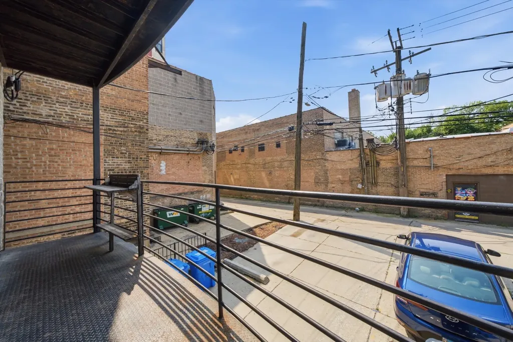 2623 West Belmont Avenue Chicago IL 60618