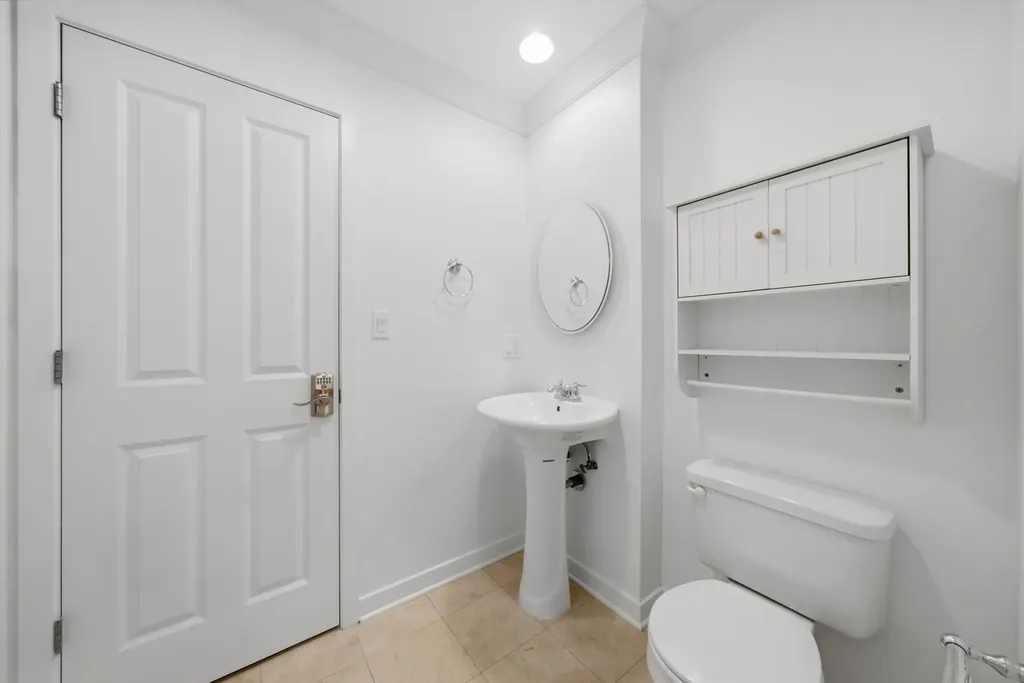 2623 West Belmont Avenue Chicago IL 60618