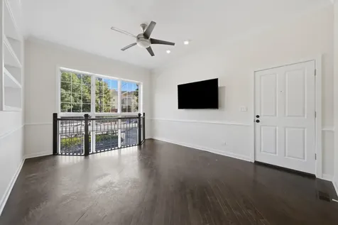 2623 West Belmont Avenue Chicago IL 60618