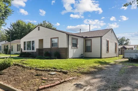 3018 Joseph Street Bloomington IL 61704