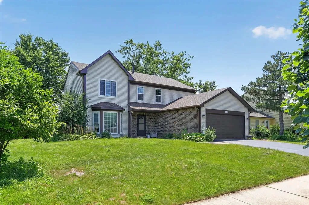 901 Ashford Lane Westmont IL 60559