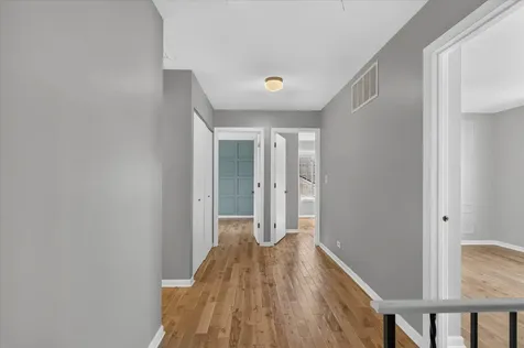 901 Ashford Lane Westmont IL 60559