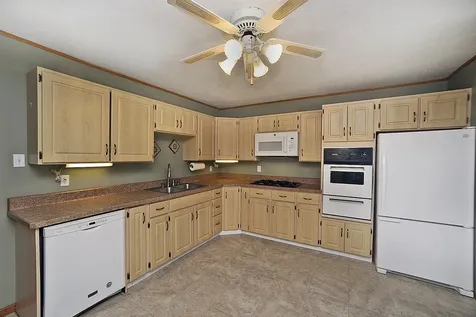 704 Fort Street Ottawa IL 61350