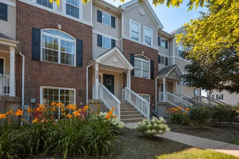 335 Lakeshore Drive Oswego IL 60543