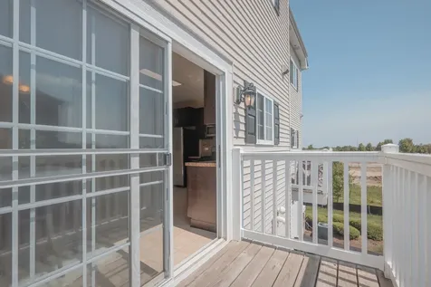335 Lakeshore Drive Oswego IL 60543