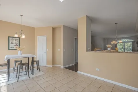 335 Lakeshore Drive Oswego IL 60543