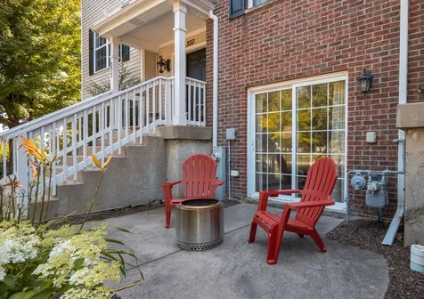 335 Lakeshore Drive Oswego IL 60543