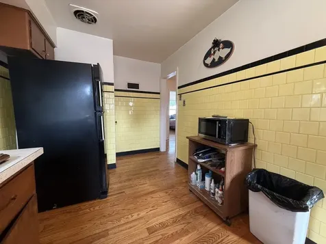 9444 Clifton Park Avenue Evergreen Park IL 60805
