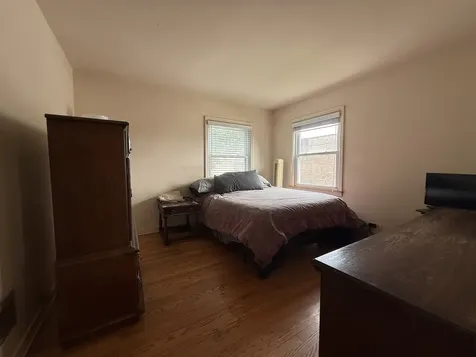 9444 Clifton Park Avenue Evergreen Park IL 60805