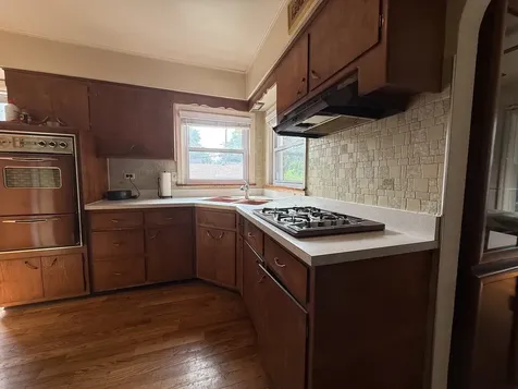 9444 Clifton Park Avenue Evergreen Park IL 60805