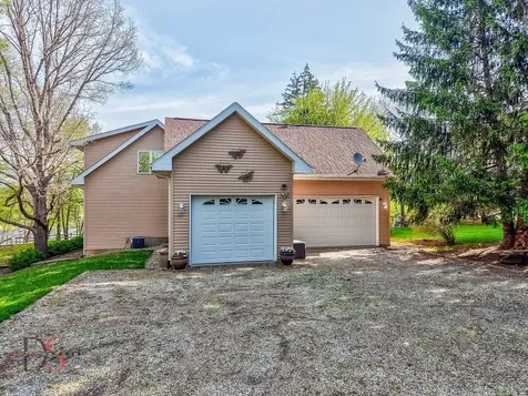 1419 Shoreline Drive Varna IL 61375