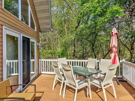 1419 Shoreline Drive Varna IL 61375