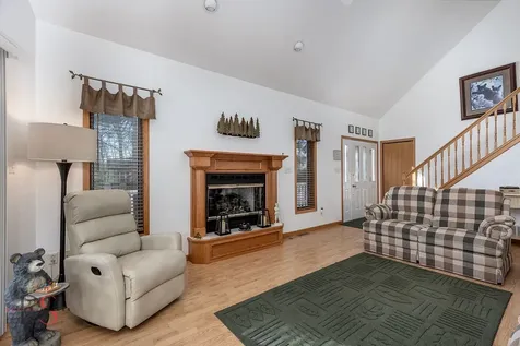 1419 Shoreline Drive Varna IL 61375