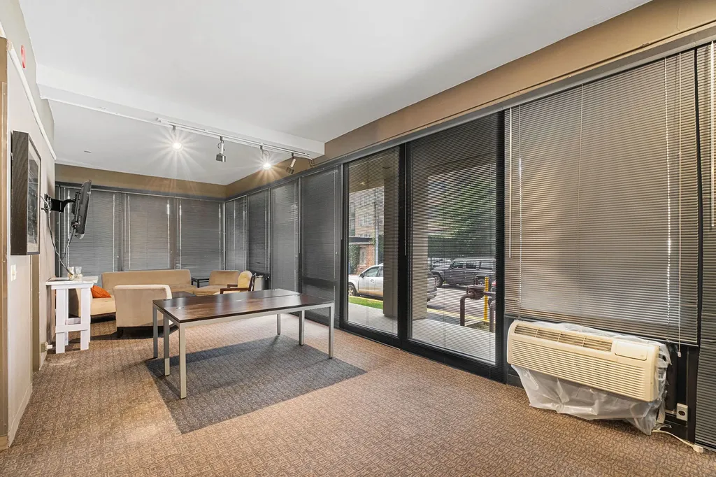 6700 South South Shore Drive Chicago IL 60649