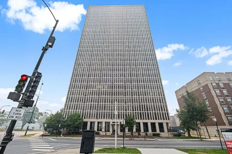 6700 South South Shore Drive Chicago IL 60649