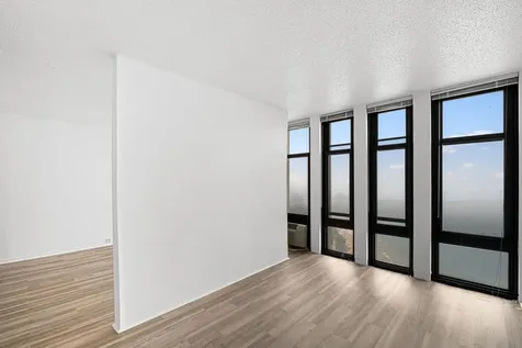 6700 South South Shore Drive Chicago IL 60649