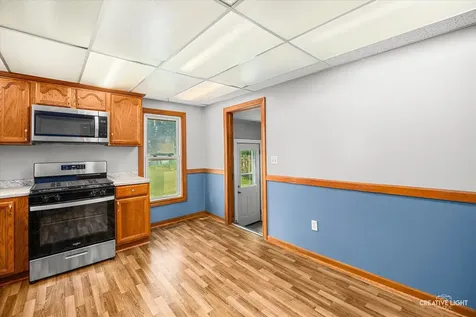 20609 State Line Road Harvard IL 60033