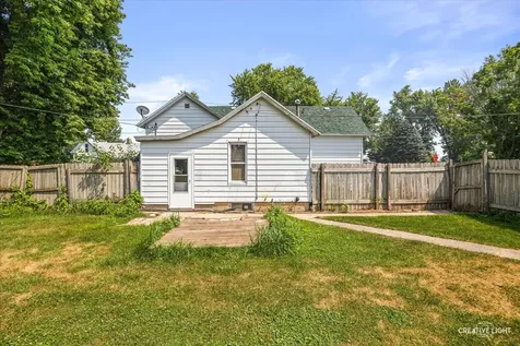 20609 State Line Road Harvard IL 60033